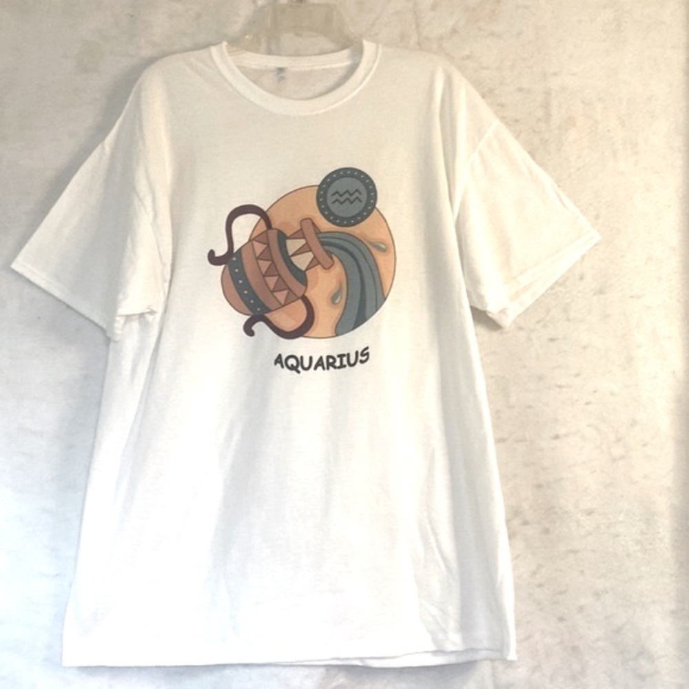Aquarius Zodiac Sign Lightweight White Tee XL